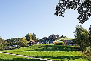 《最后的生还者1》PC低画质下 乔尔会变丑